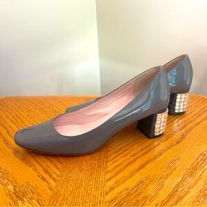 Kate Spade Heels - glossy gray with studded heels